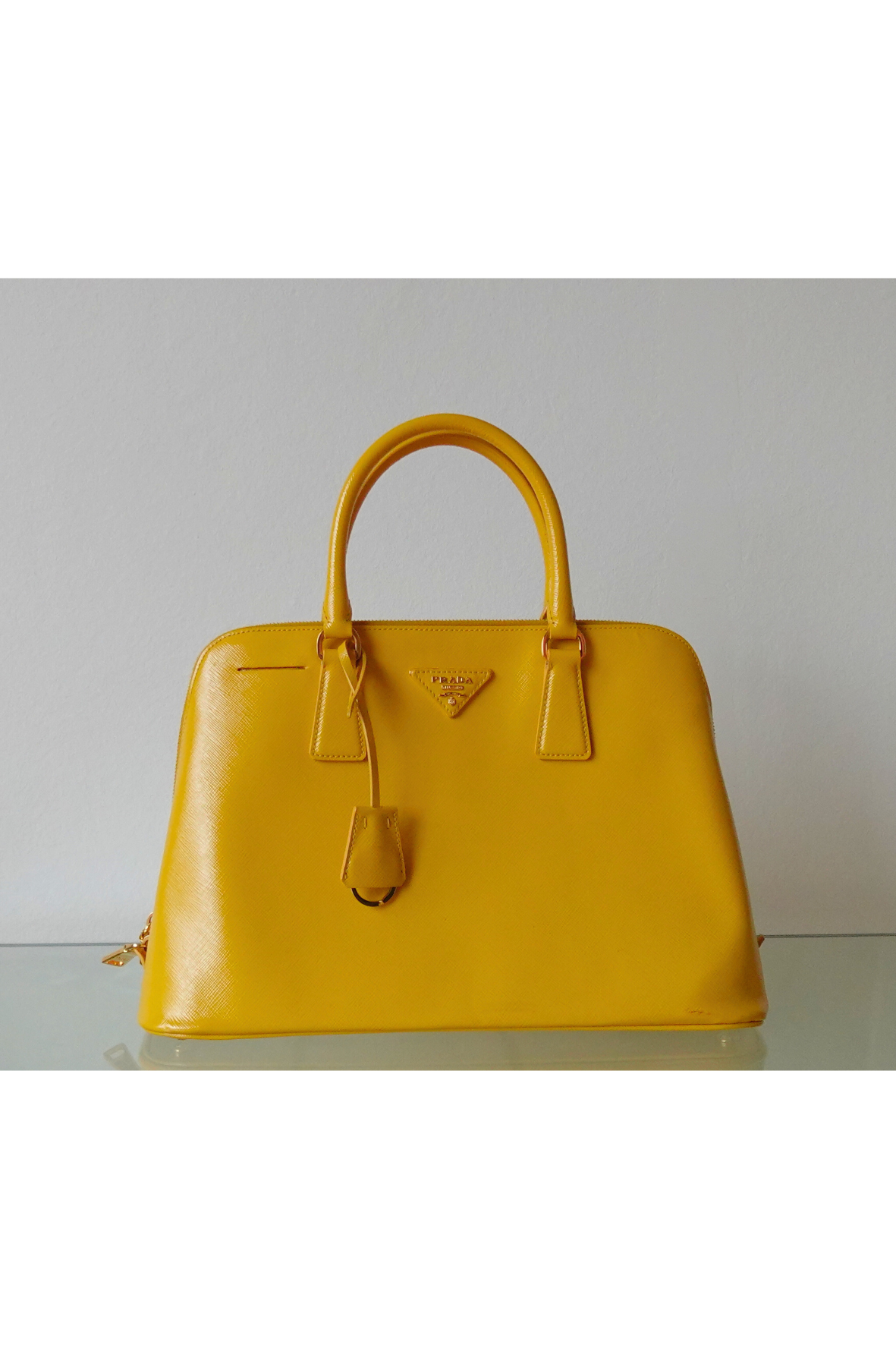 Prada Saffiano Promenade Medium