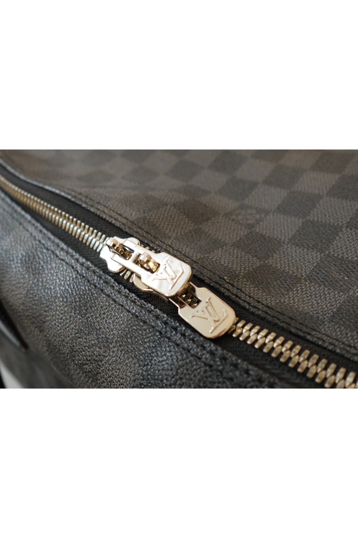 Louis Vuitton Roadster travel bag