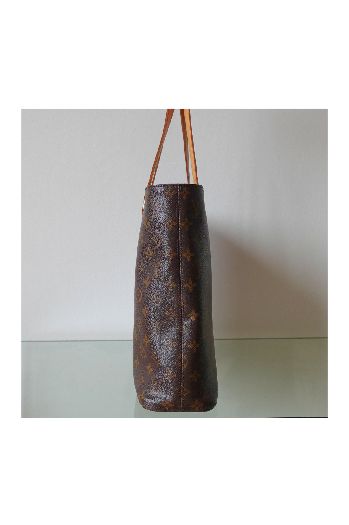 Louis Vuitton Tote Bag in Monogram