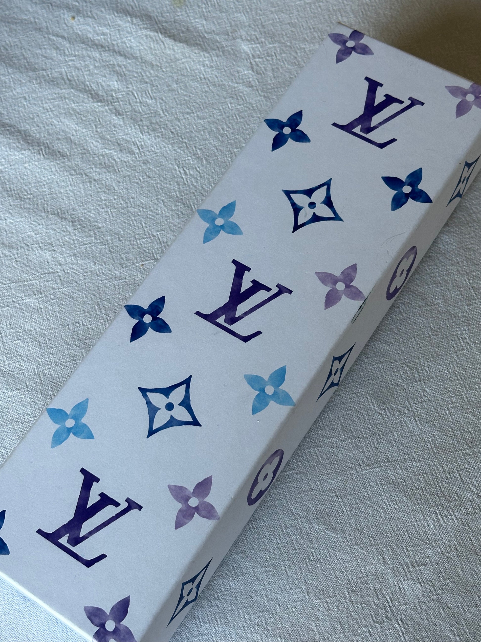 Louis Vuitton Fan