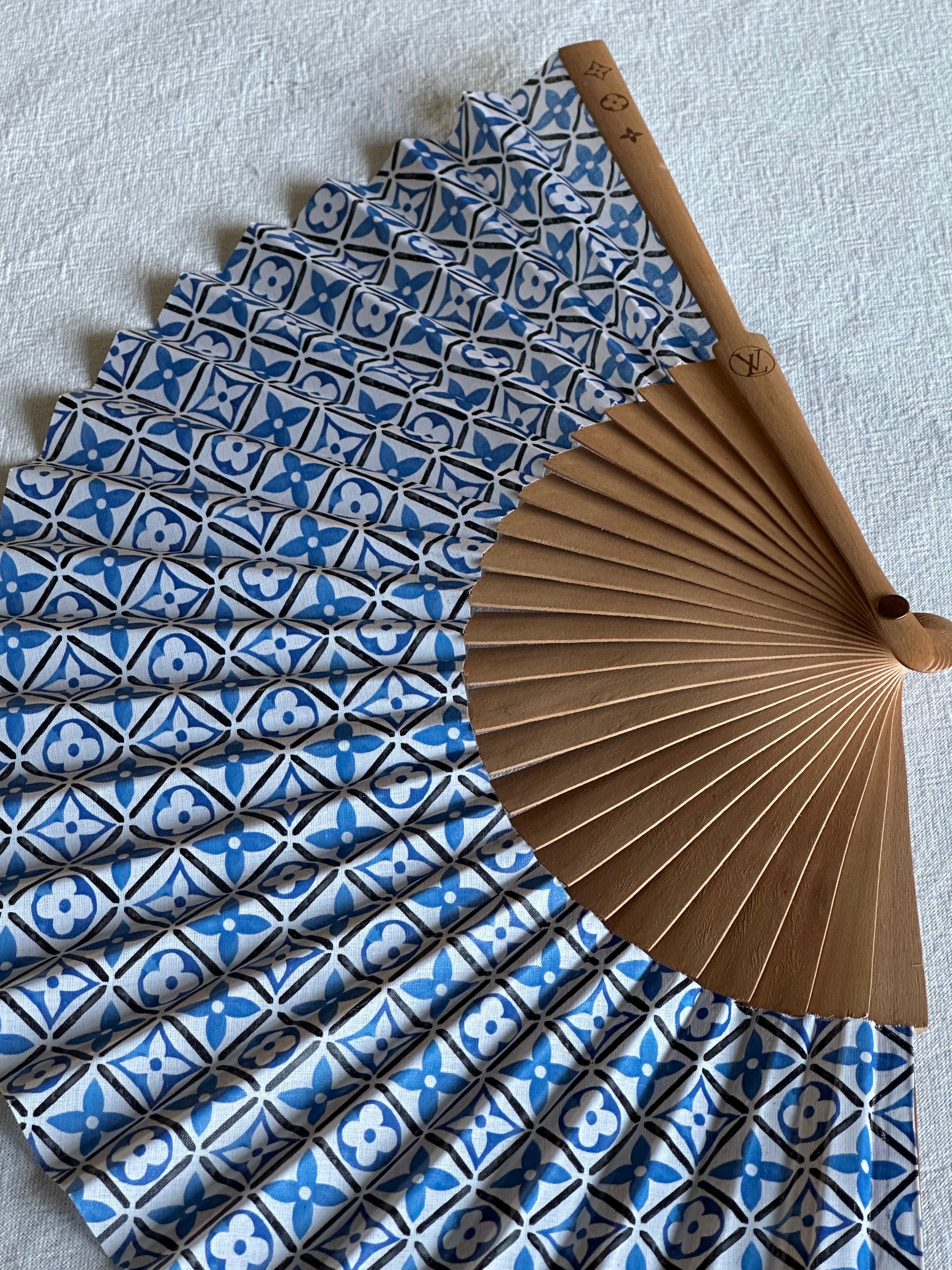 Louis Vuitton Fan