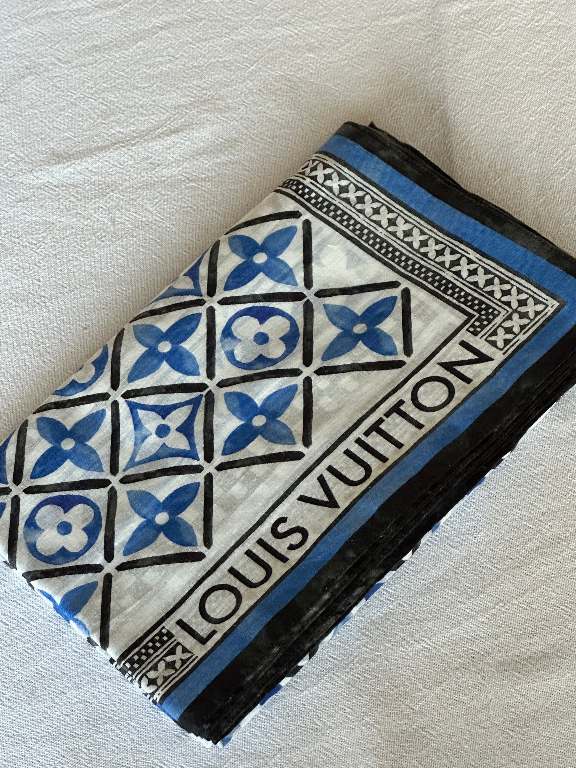 Louis Vuitton Pareo