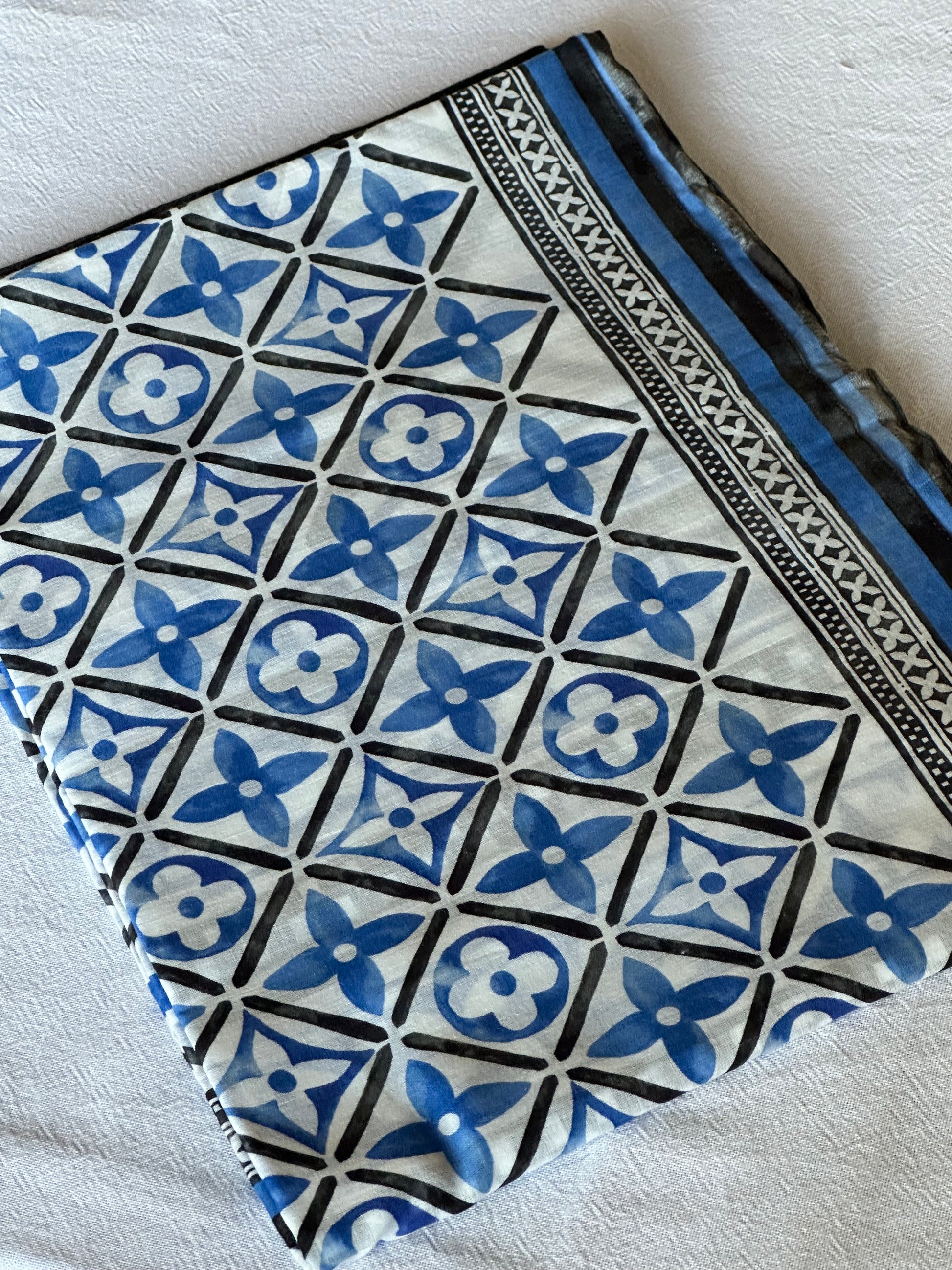 Louis Vuitton Pareo