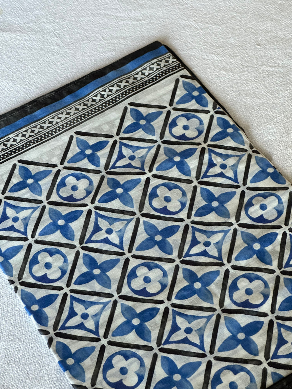Louis Vuitton Pareo